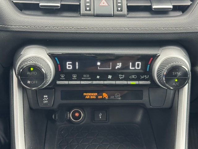 Used 2022 Toyota RAV4 XLE Premium AWD/4WD image 25