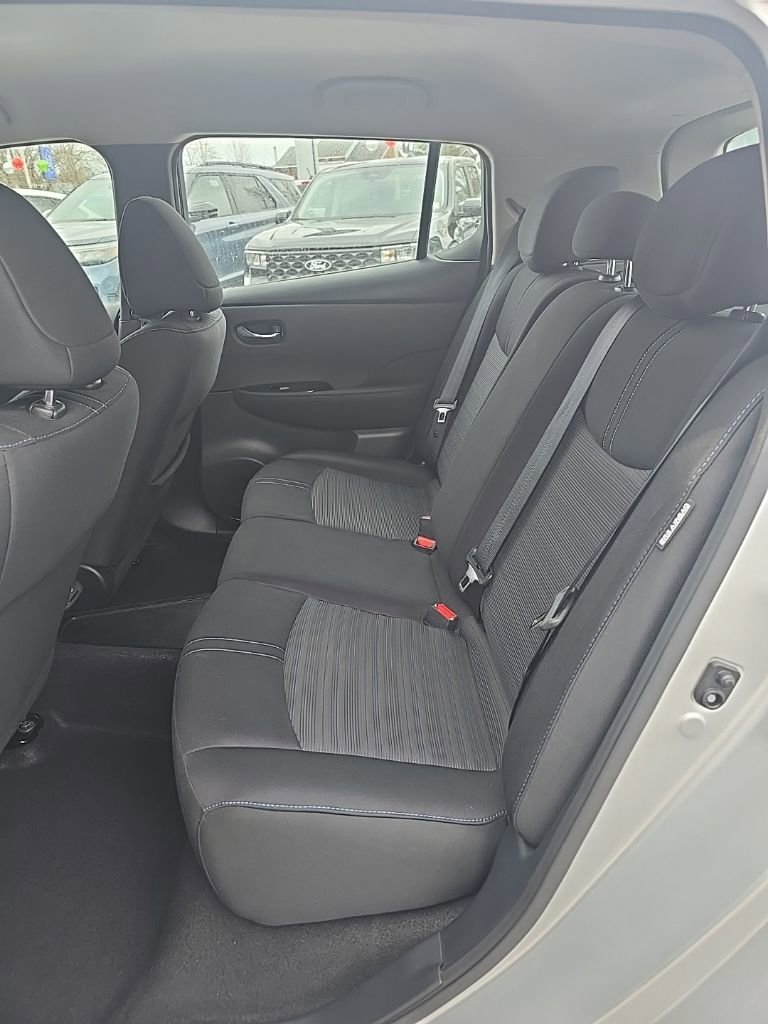 Used 2023 Nissan Leaf SV Plus image 11