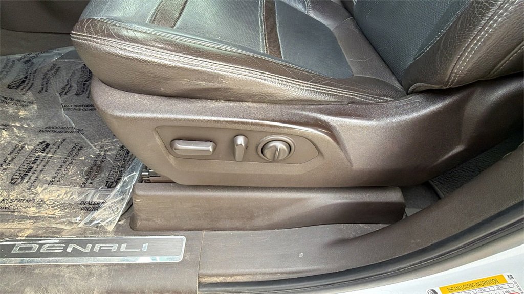 Used 2020 GMC Sierra 1500 Denali w/ Denali Ultimate Package image 19
