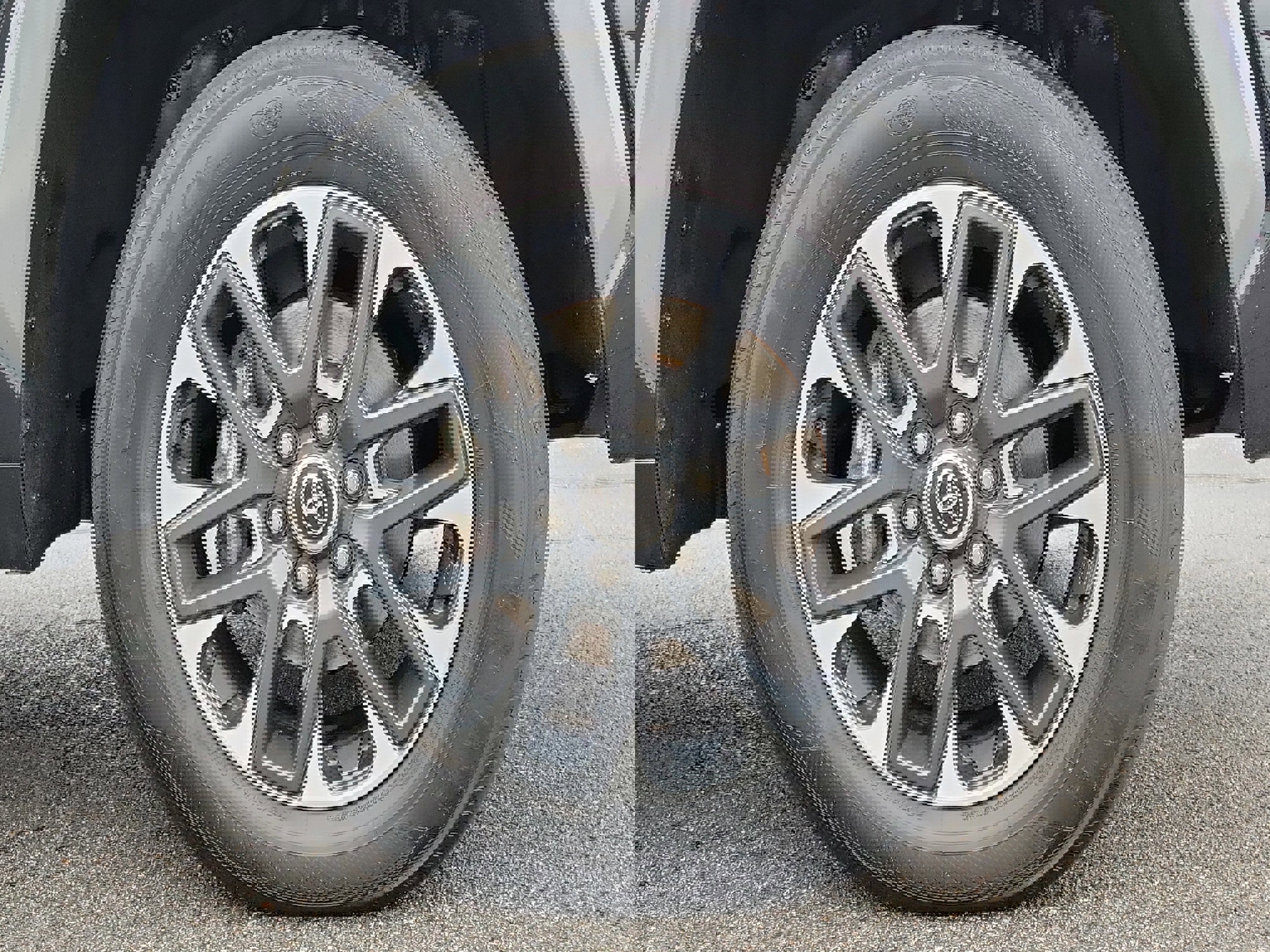 Used 2023 Toyota Tundra Limited image 5