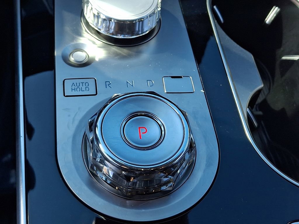 Used 2025 Genesis GV80 2.5T Standard image 14