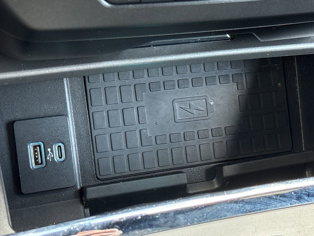 Used 2021 Ford Expedition Max XLT image 23