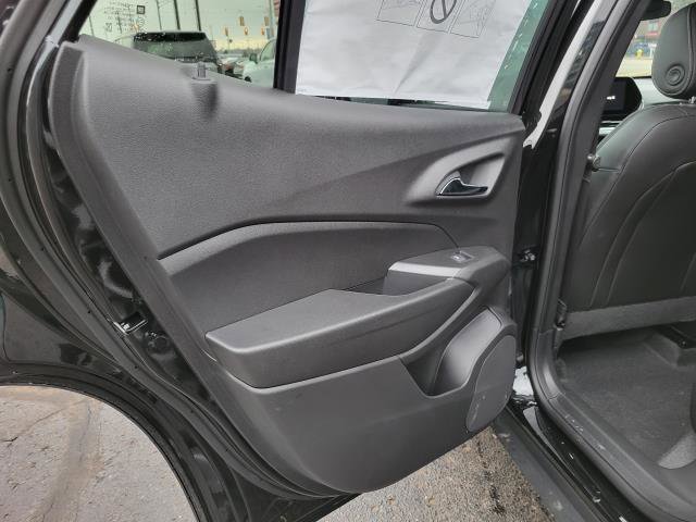 New 2026 Chevrolet Trax LT w/ LT Convenience Package image 22
