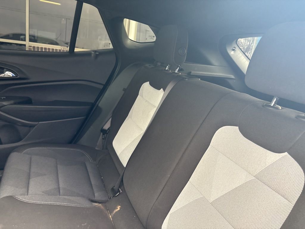 Used 2024 Chevrolet Trax RS w/ Driver Confidence Package image 31