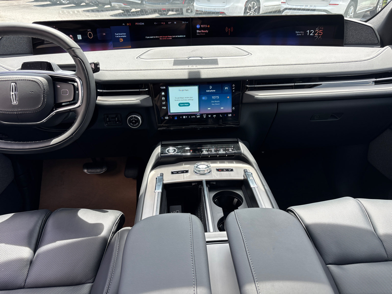New 2026 Lincoln Navigator Reserve w/ Jet Appearance Package AWD/4WD image 29
