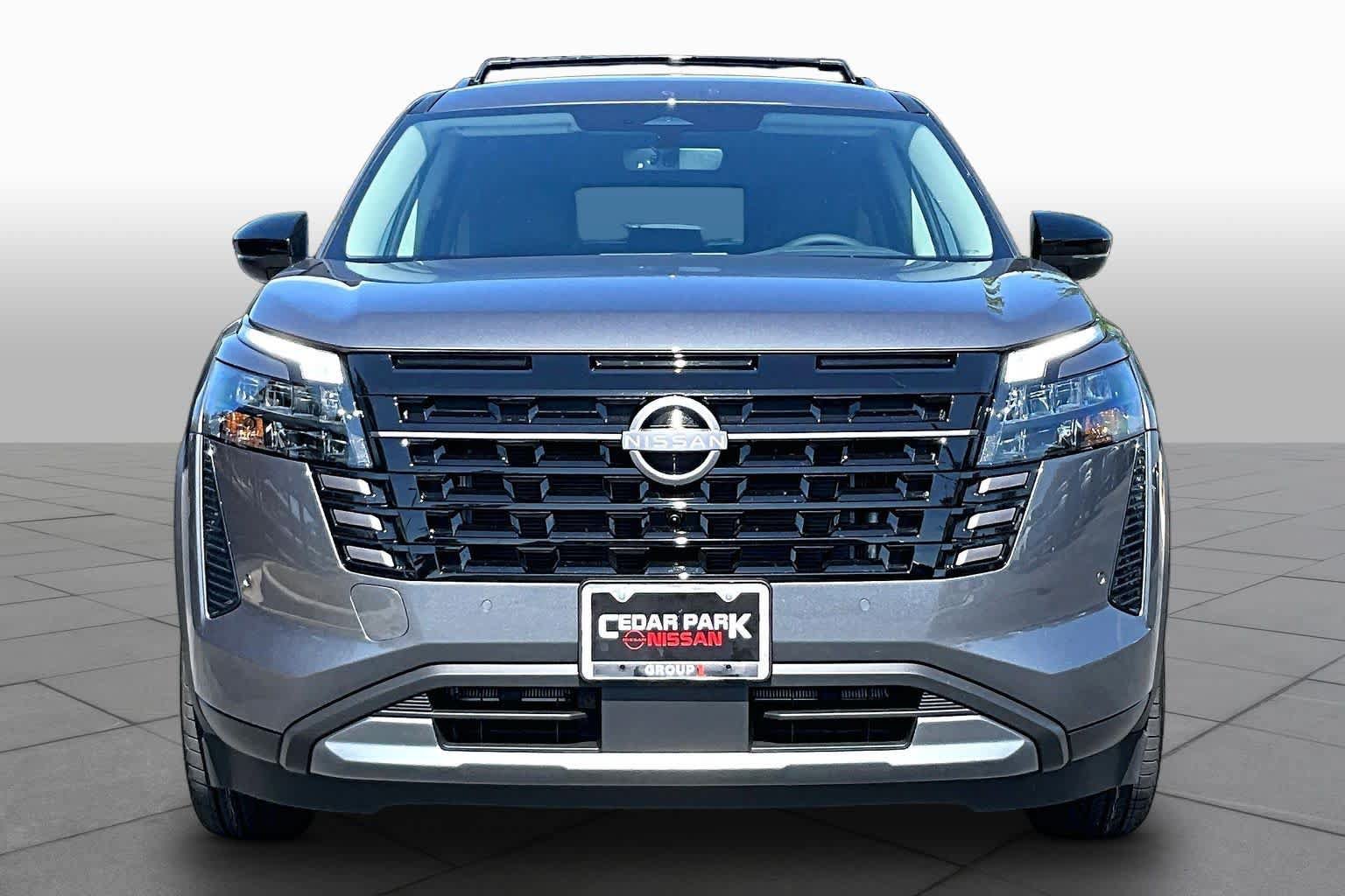 New 2026 Nissan Pathfinder SL FWD image 3