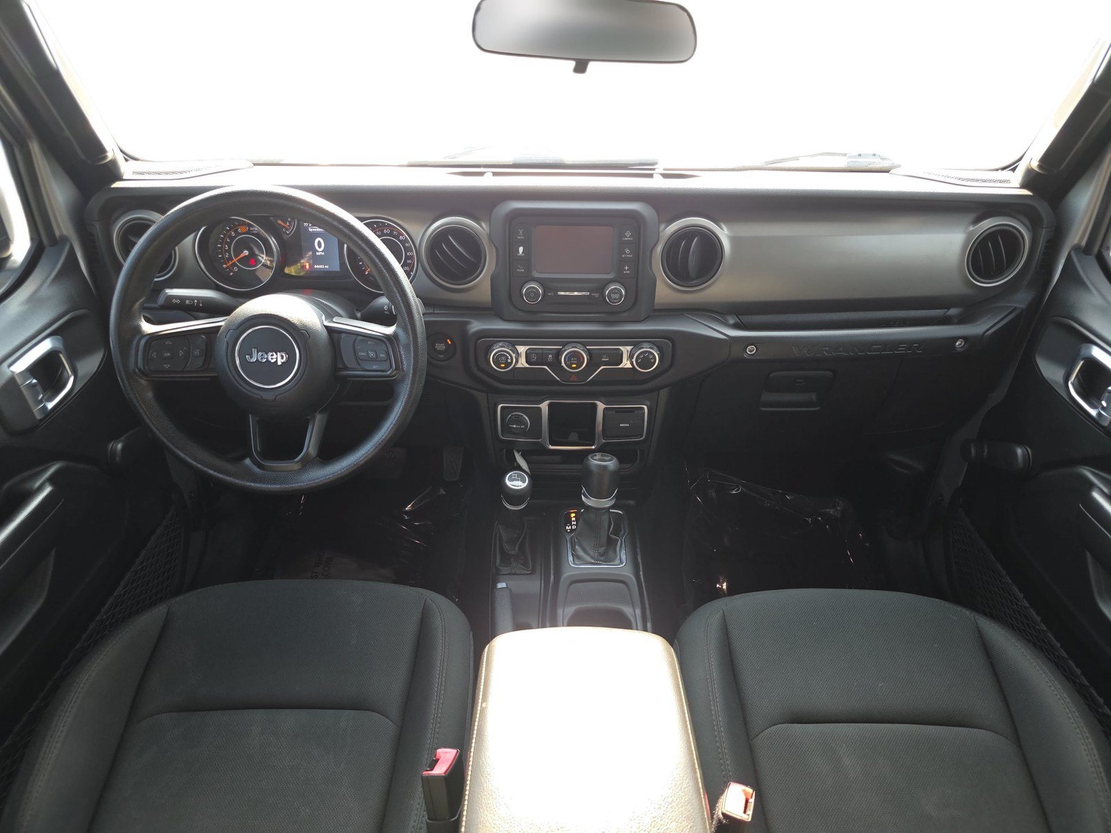 Used 2021 Jeep Wrangler Unlimited Sport AWD/4WD image 9