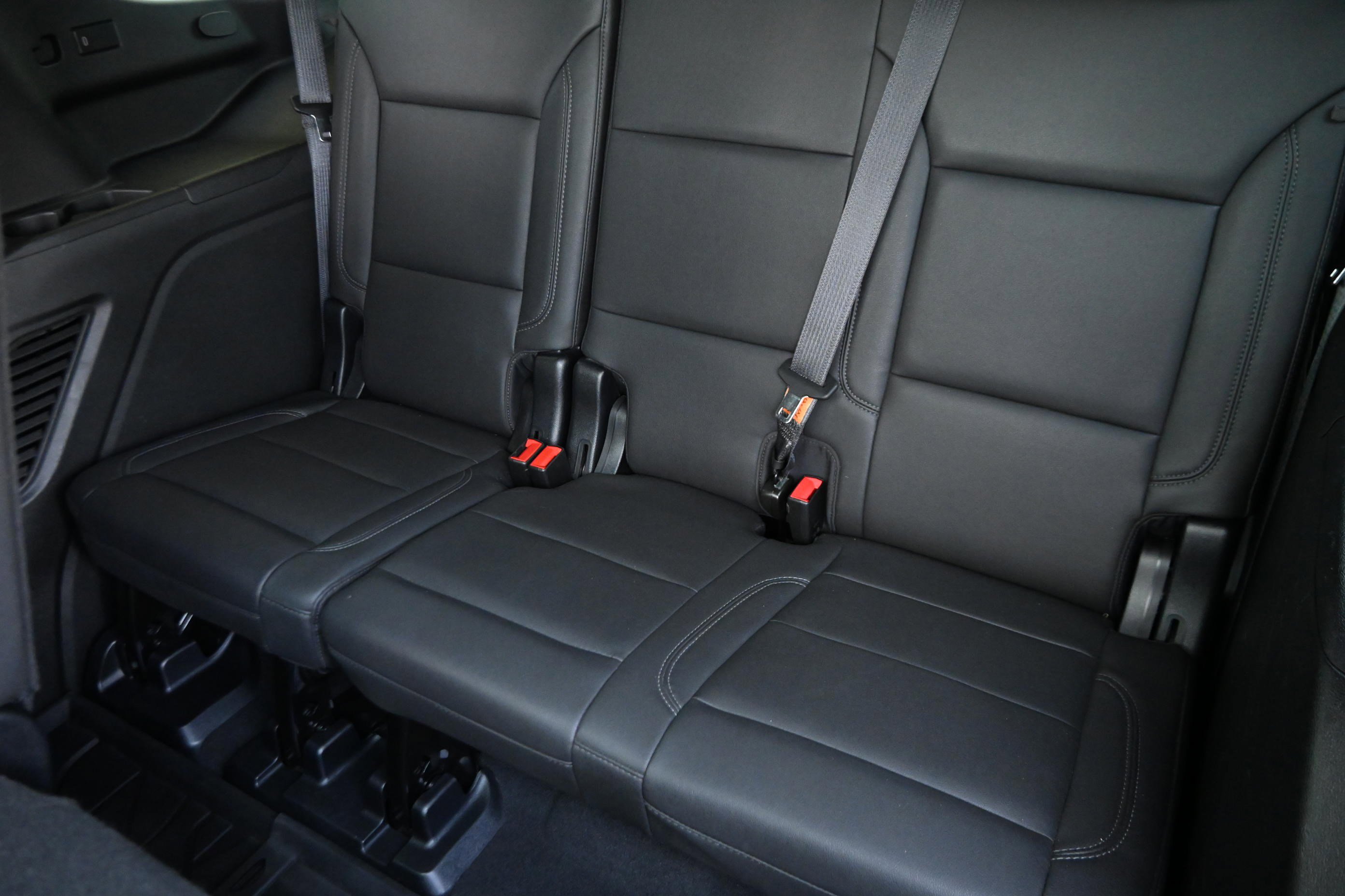 Used 2023 Chevrolet Tahoe Z71 w/ Luxury Package image 11