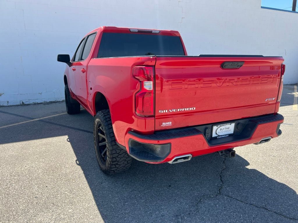 Used 2023 Chevrolet Silverado 1500 RST AWD/4WD image 3