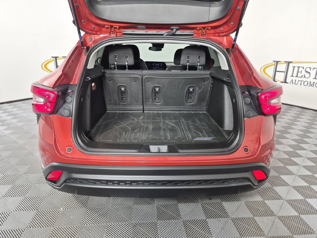 Certified 2024 Chevrolet Trax LS w/ LS Convenience Package FWD image 32