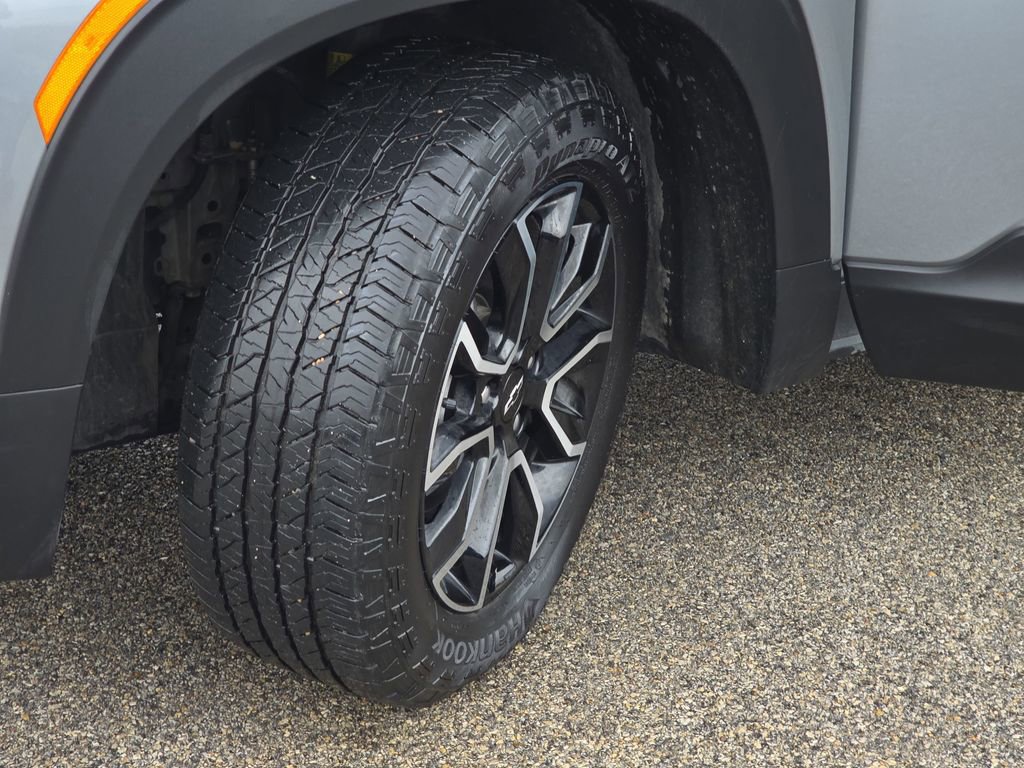 Used 2024 Chevrolet TrailBlazer ACTIV image 29