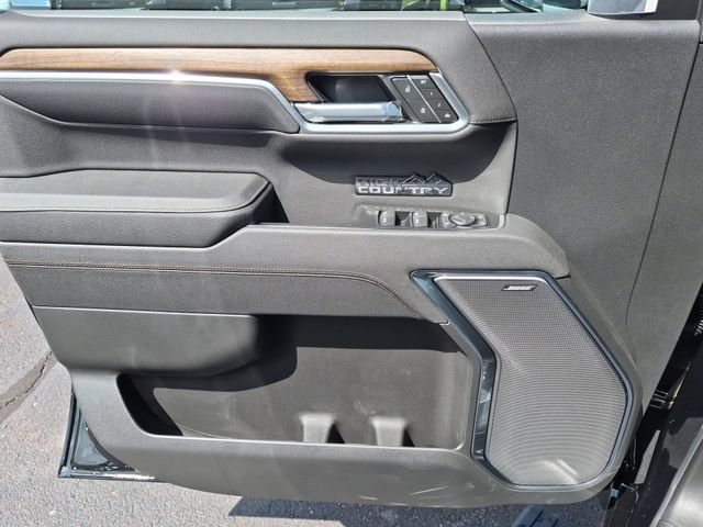 New 2026 Chevrolet Silverado 1500 High Country w/ Midnight Edition AWD/4WD image 25