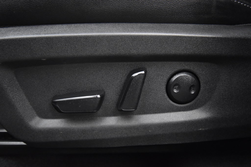 Used 2025 Nissan Murano SL AWD/4WD image 20