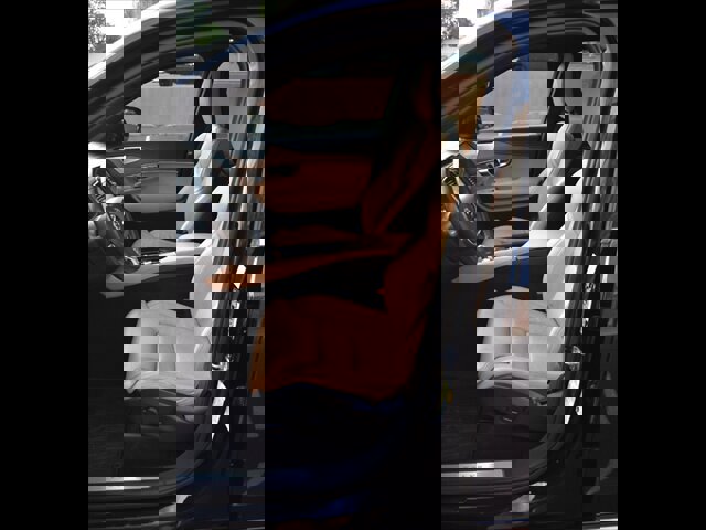 Used 2017 Volvo XC90 T8 Inscription w/ Luxury Package image 13