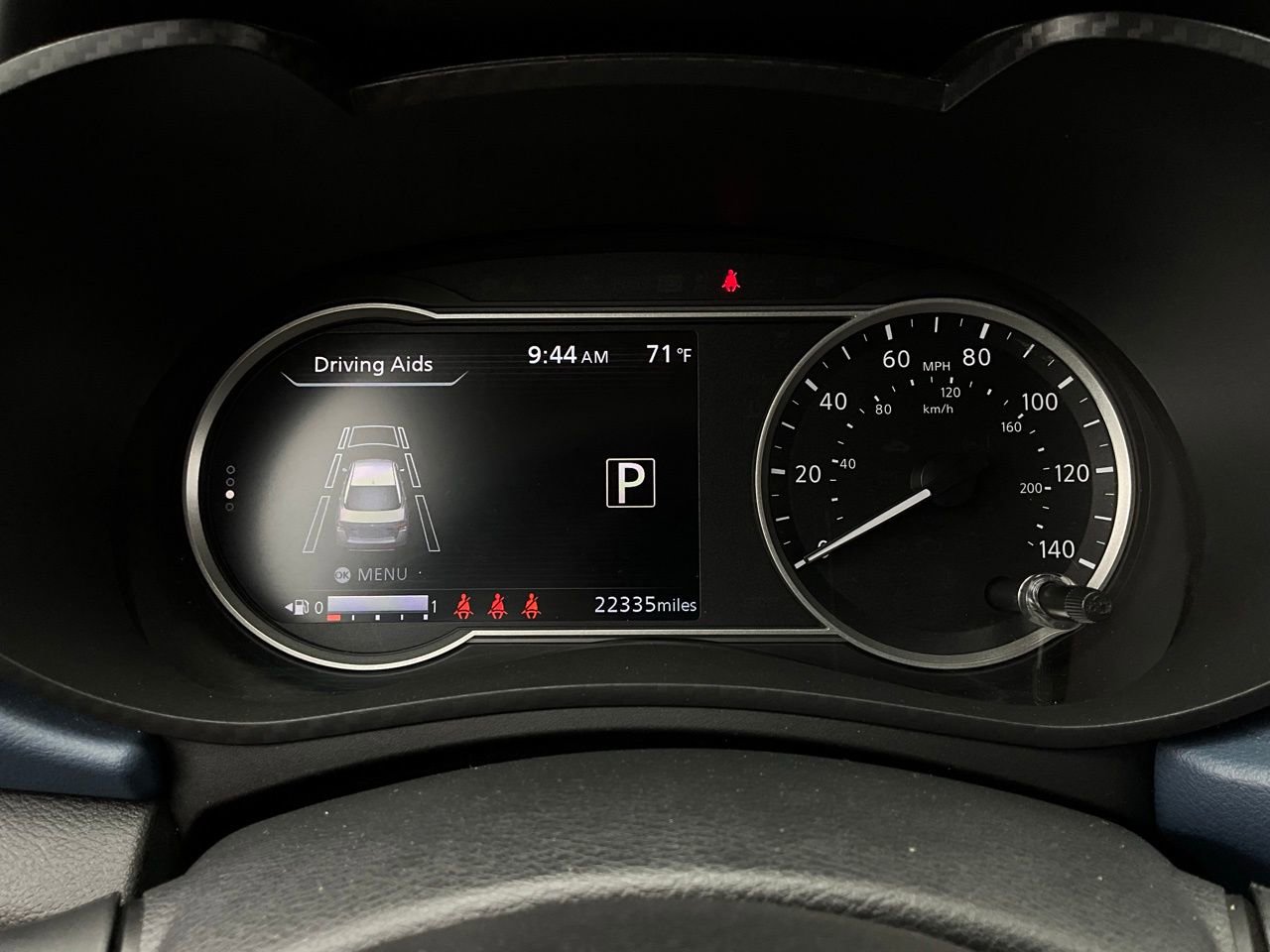 Used 2025 Nissan Versa SV image 33