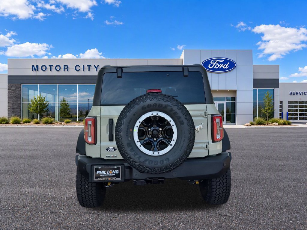 New 2026 Ford Bronco Outer Banks w/ Sasquatch Package AWD/4WD image 4
