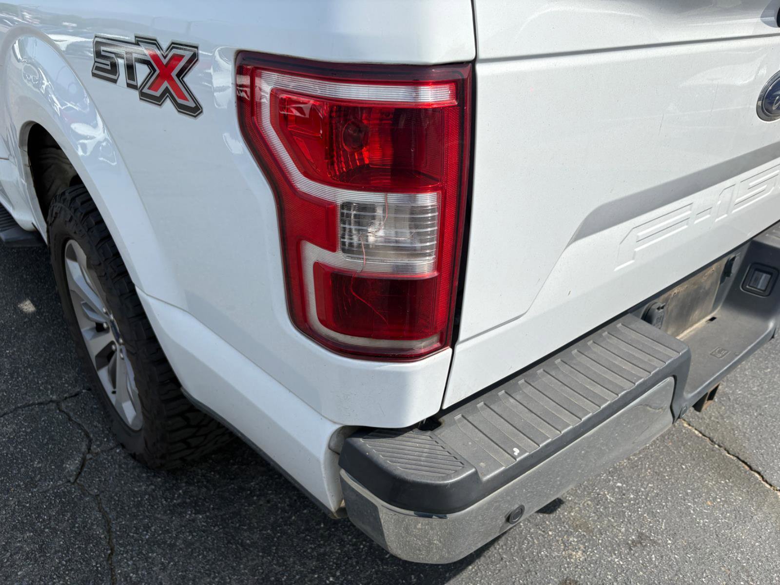 Used 2018 Ford F150 XL w/ Equipment Group 101A Mid RWD image 12