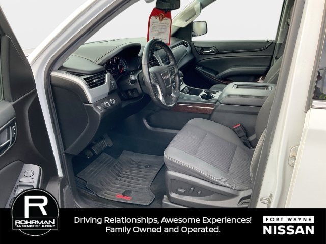 Used 2017 GMC Yukon SLE AWD/4WD image 10