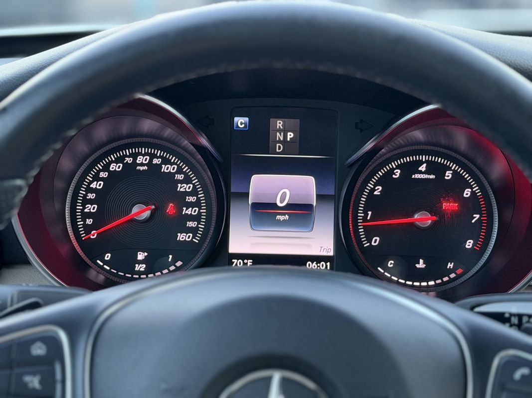 Used 2018 Mercedes-Benz C 300 4MATIC Sedan image 25