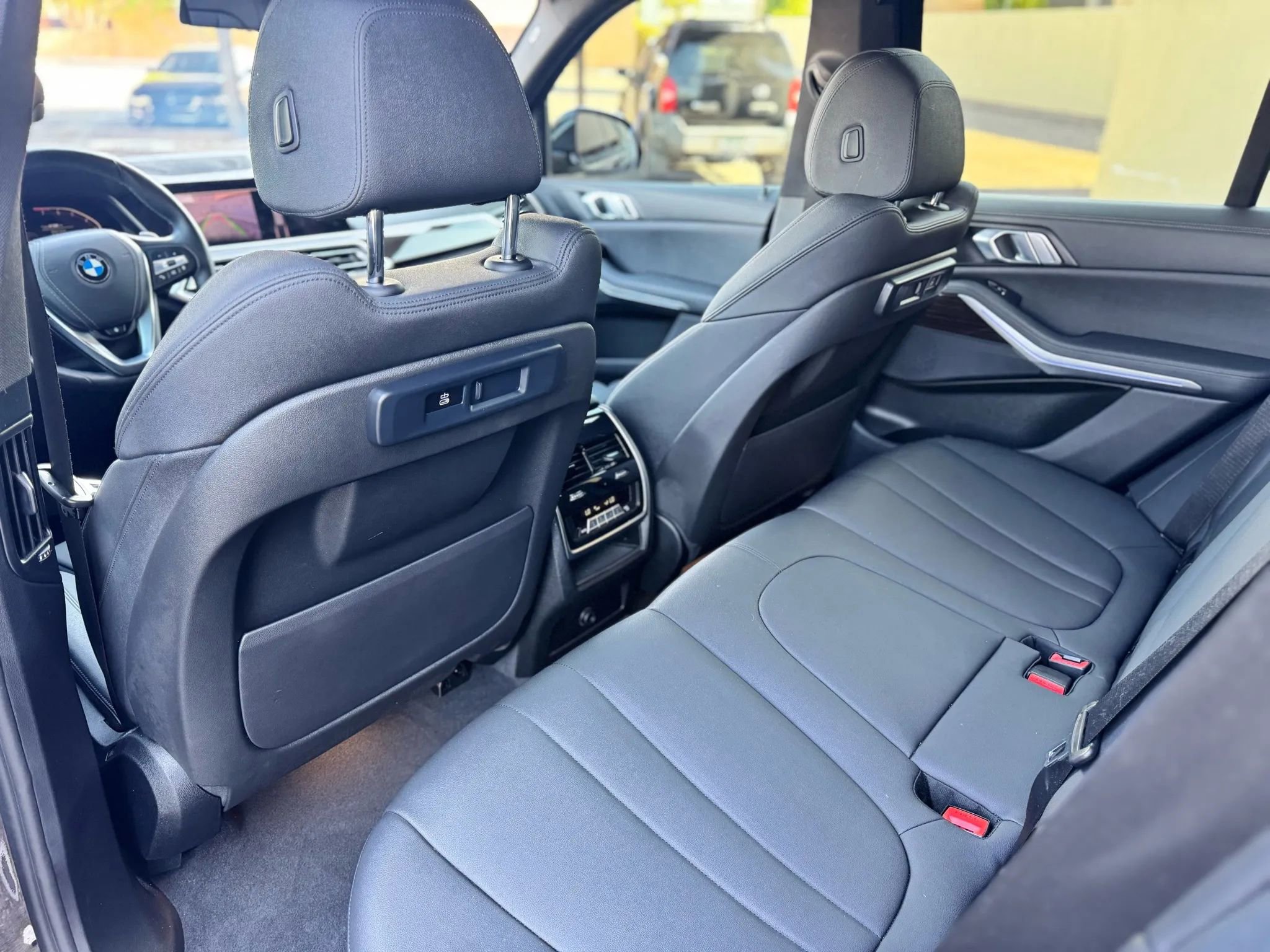 Used 2020 BMW X5 xDrive40i w/ Convenience Package image 17