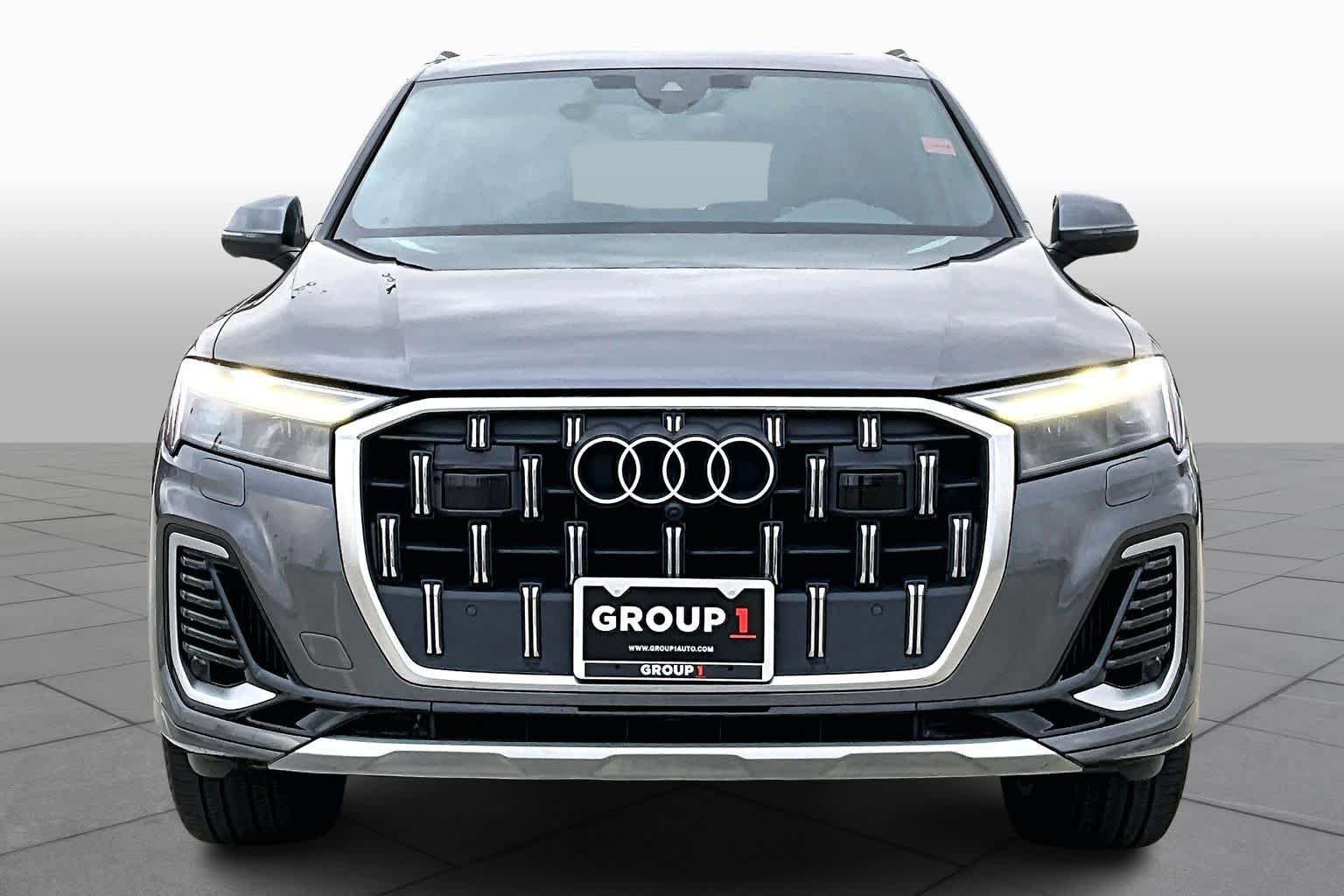 Used 2025 Audi Q7 3.0T Premium Plus AWD/4WD image 4