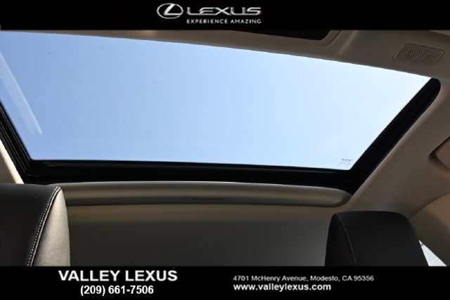 Certified 2025 Lexus ES 300h w/ Premium Package FWD image 6