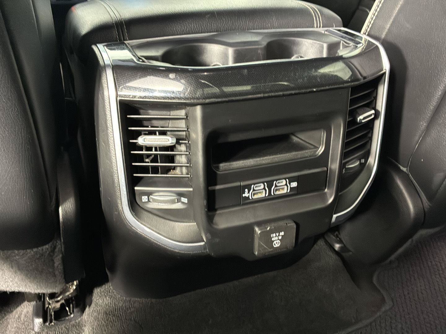 Used 2020 RAM 1500 Laramie w/ Sport Appearance Package AWD/4WD image 24