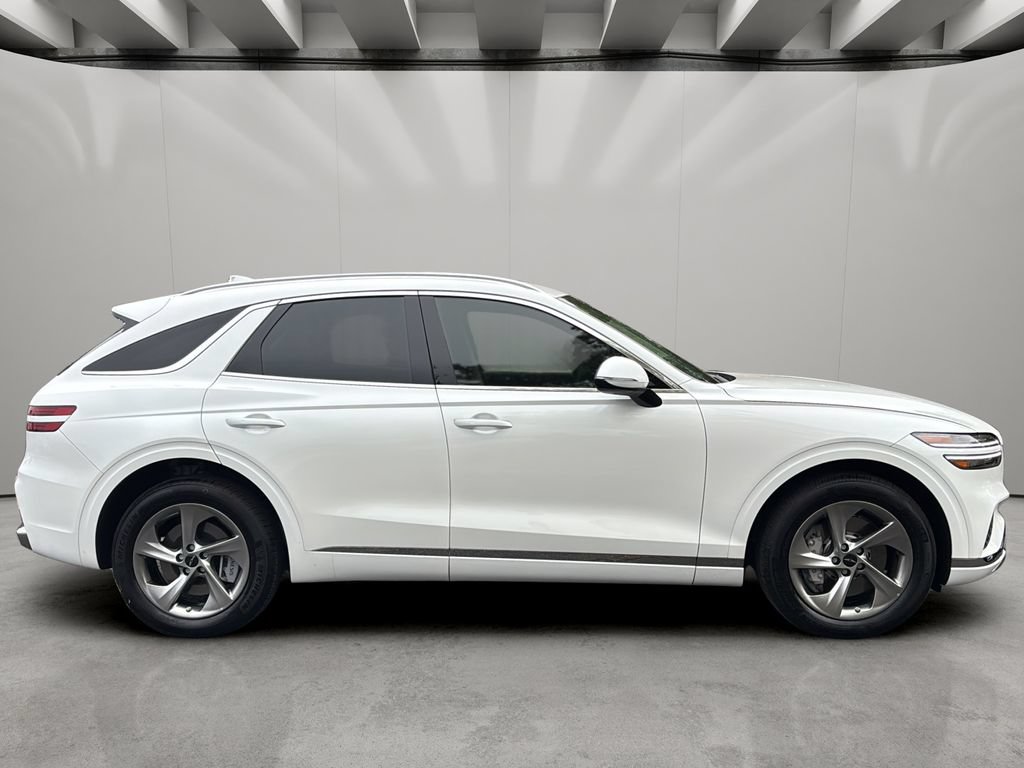 Certified 2026 Genesis GV70 2.5T AWD/4WD image 6