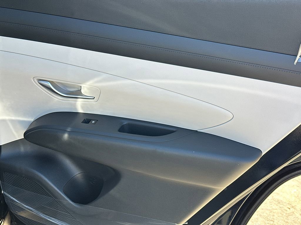 New 2026 Hyundai Tucson SEL image 16