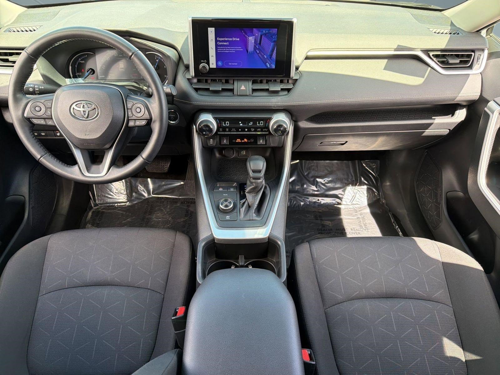 Used 2023 Toyota RAV4 XLE w/ Convenience Package image 17