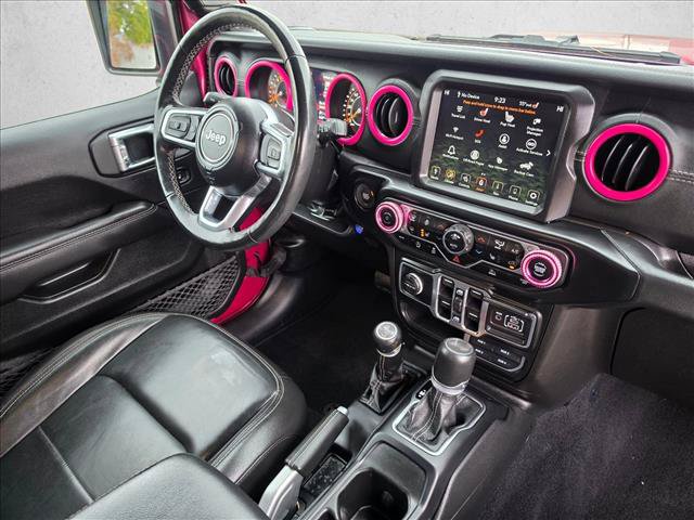Used 2022 Jeep Wrangler Unlimited Sahara w/ LED Lighting Group AWD/4WD image 10