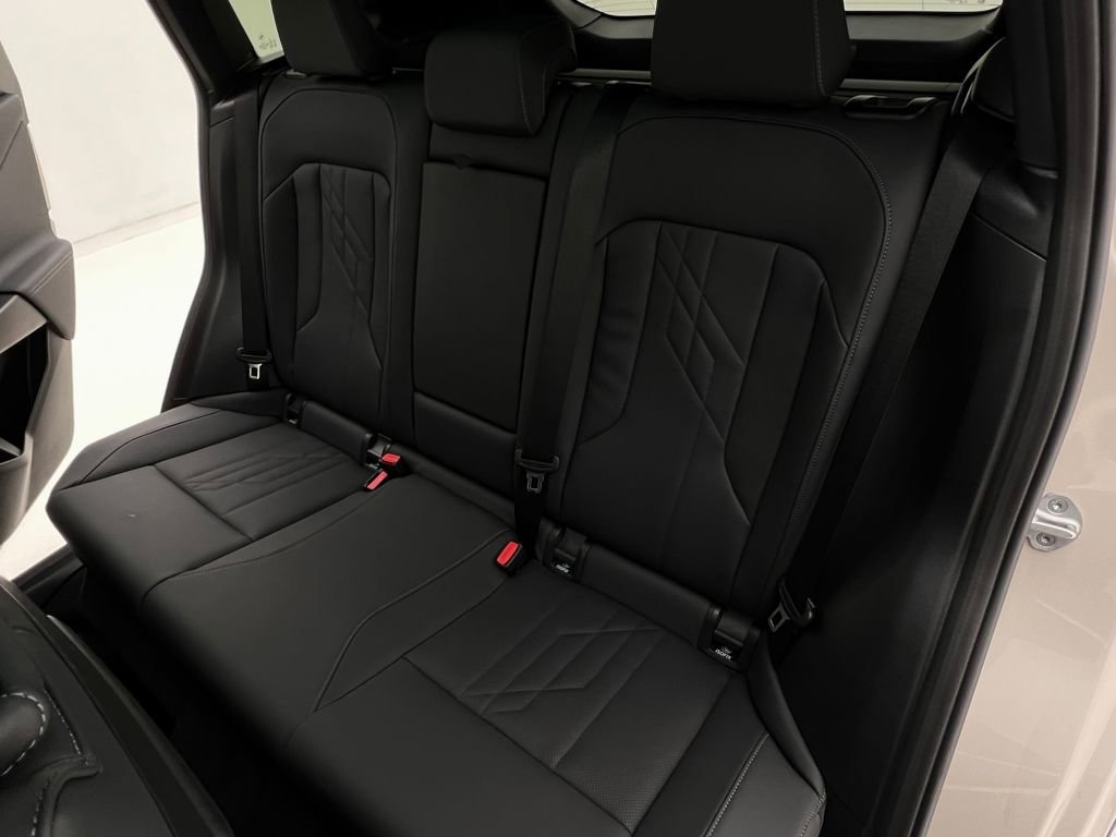 Certified 2025 BMW X3 xDrive30i w/ Convenience Package AWD/4WD image 15