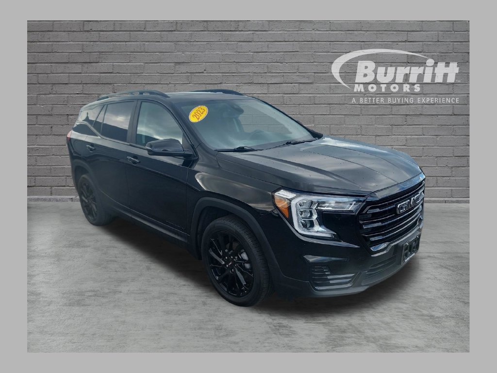 Used 2023 GMC Terrain SLE w/ Driver Convenience Package