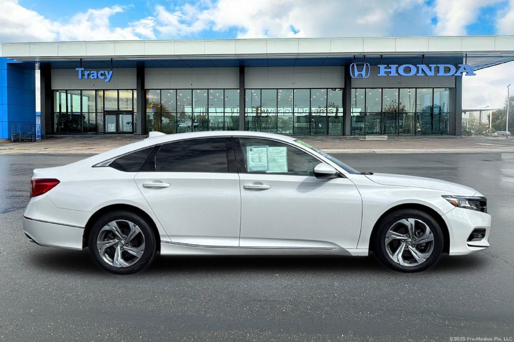 Used 2018 Honda Accord EX image 4