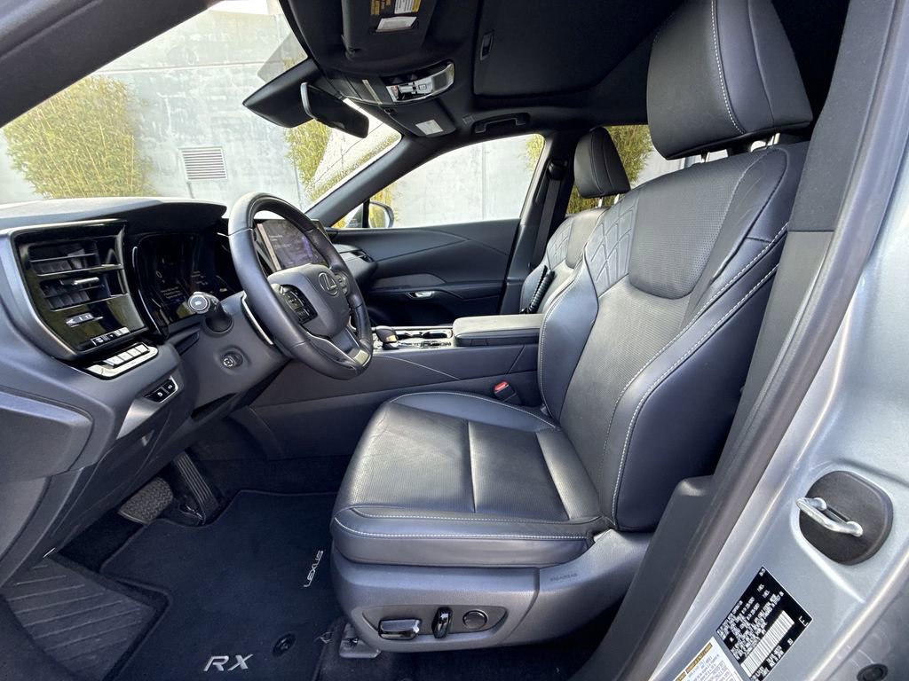 Used 2025 Lexus RX 350 Premium Plus w/ Accessory Package (Z1) image 30