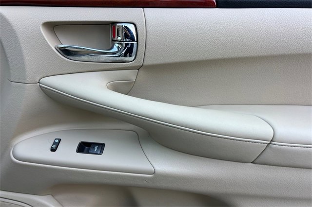 Used 2009 Lexus LX 570 4WD image 21