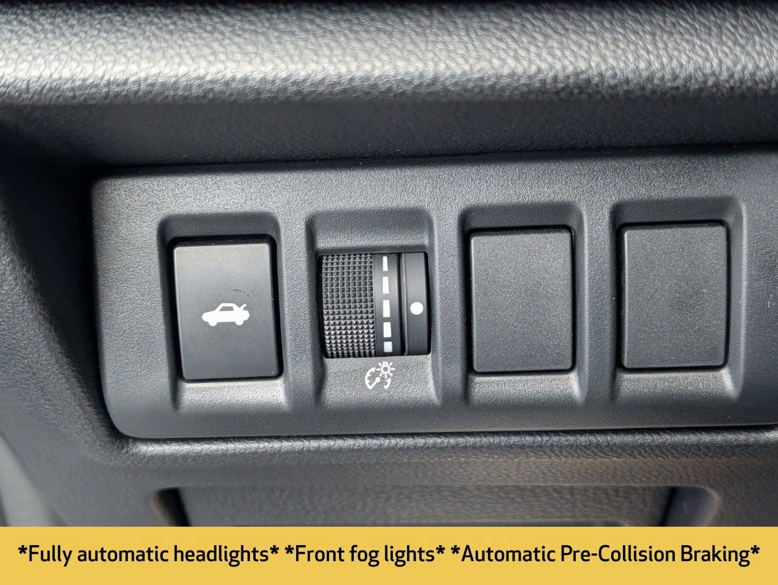 Used 2025 Subaru Legacy Limited image 11