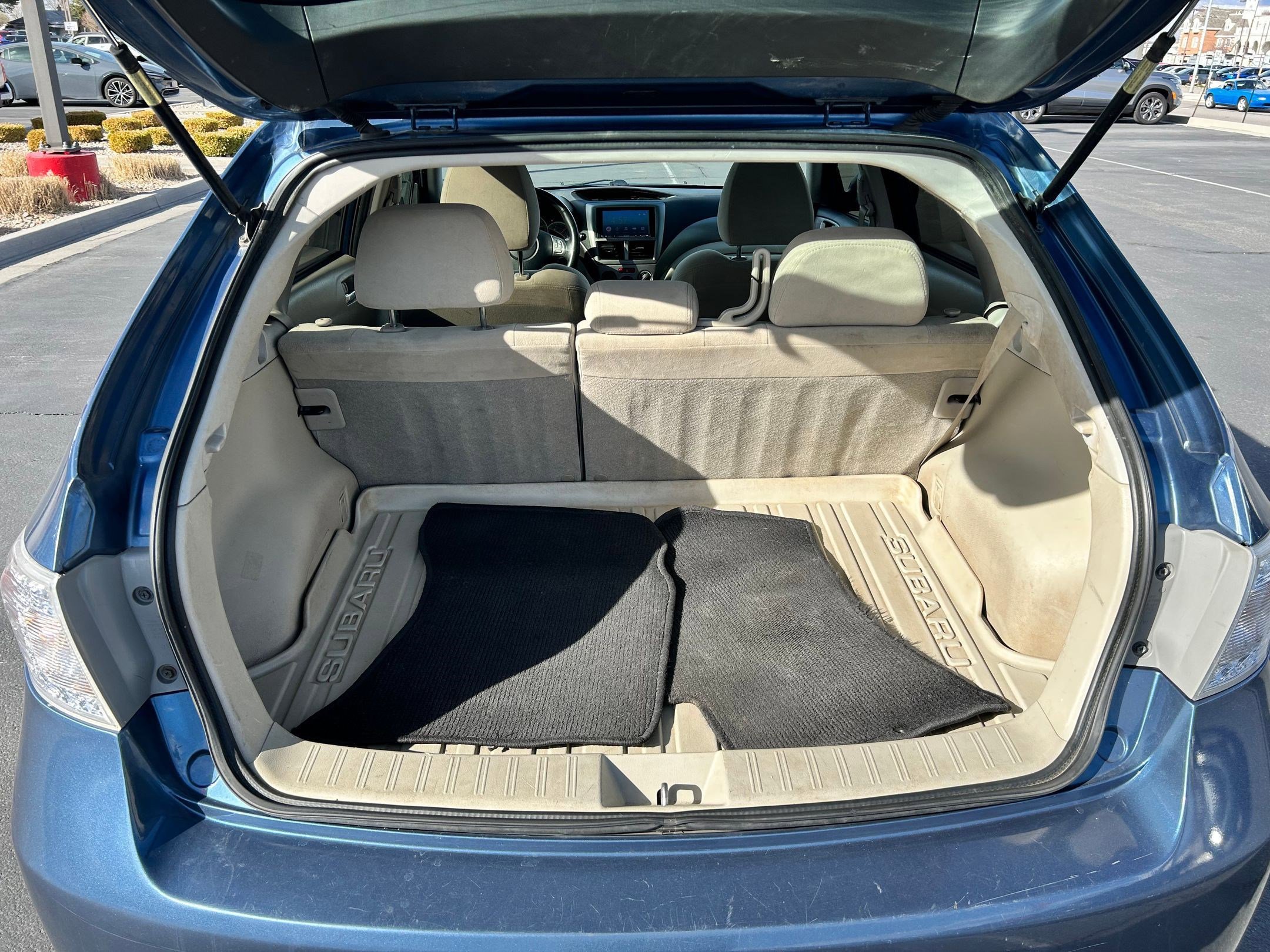 Used 2010 Subaru Impreza 2.5i Premium image 25