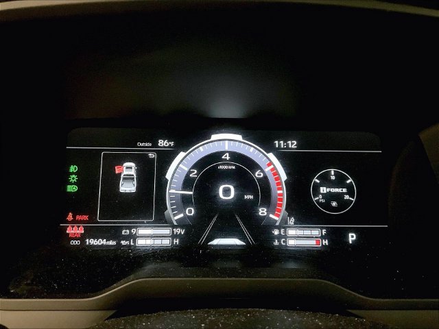 Used 2025 Toyota Tundra Platinum AWD/4WD image 19