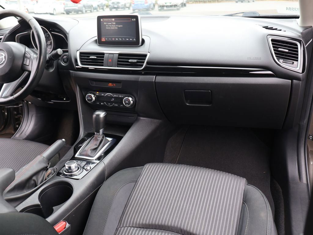 Used 2014 MAZDA MAZDA3 i Touring w/ Technology Package image 30