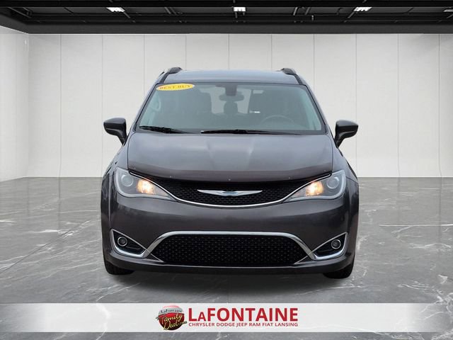 Used 2017 Chrysler Pacifica Touring-L w/ Tire & Wheel Group image 8