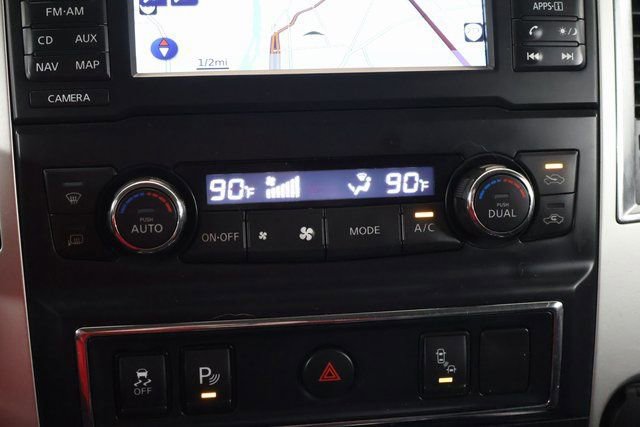 Used 2018 Nissan Titan PRO-4X image 18