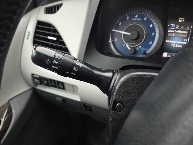 Used 2017 Toyota Sienna XLE w/ XLE Navigation Package image 14