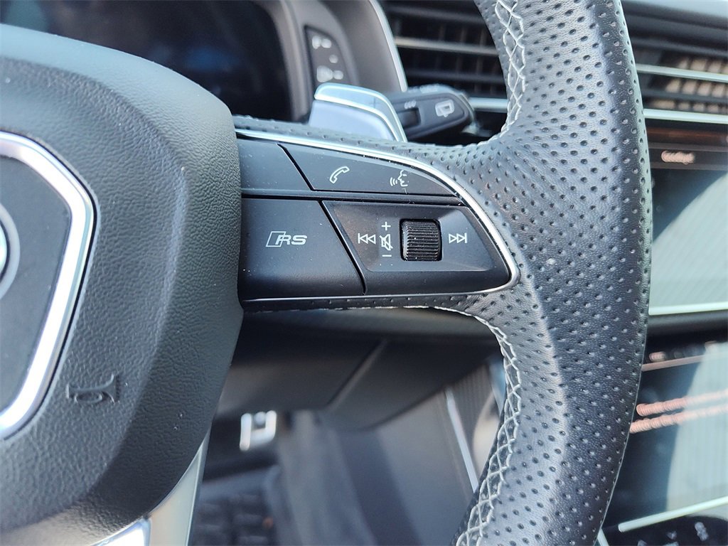 Used 2024 Audi RS Q8 w/ Black Optic Package image 27