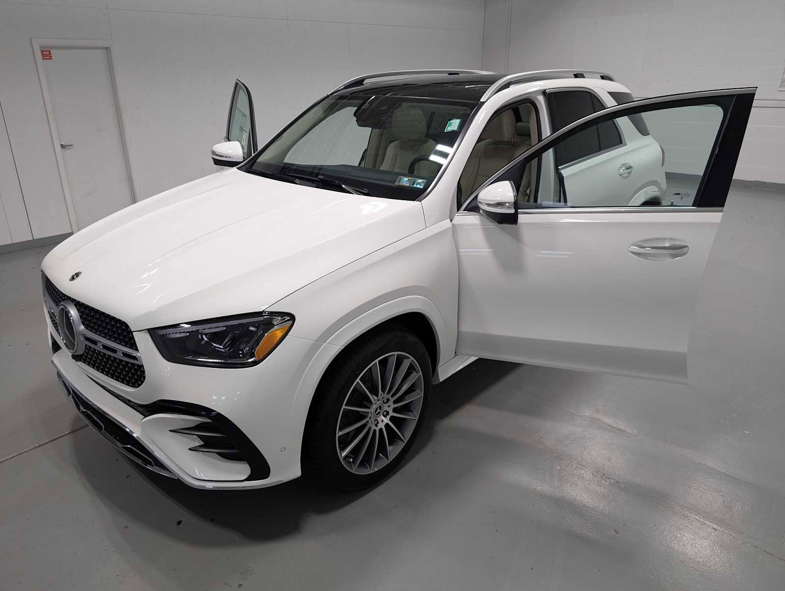 New 2026 Mercedes-Benz GLE 350 4MATIC image 14