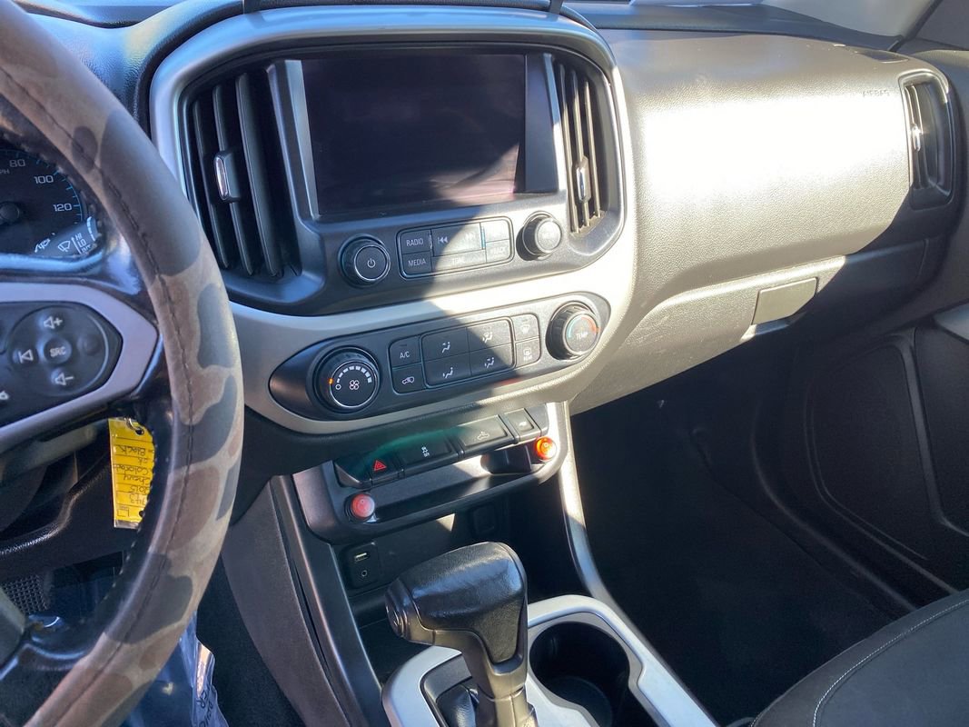 Used 2015 Chevrolet Colorado LT w/ LT Convenience Package image 27