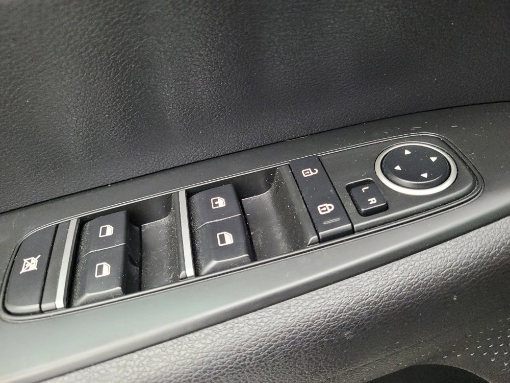 Used 2022 Kia Forte LXS FWD image 27