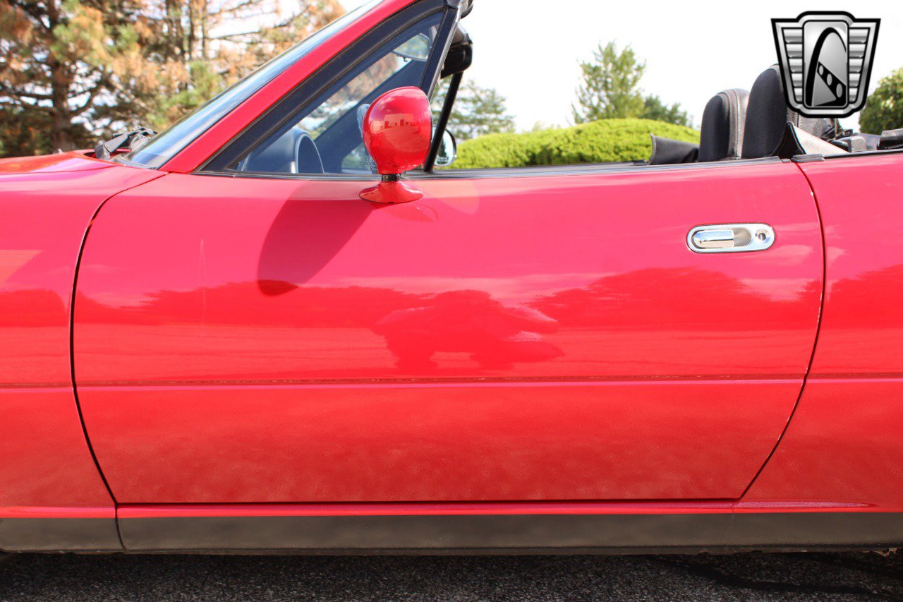 Used 1990 MAZDA MX-5 Miata image 14