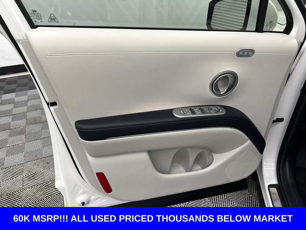 Used 2026 Hyundai Palisade Calligraphy FWD image 11