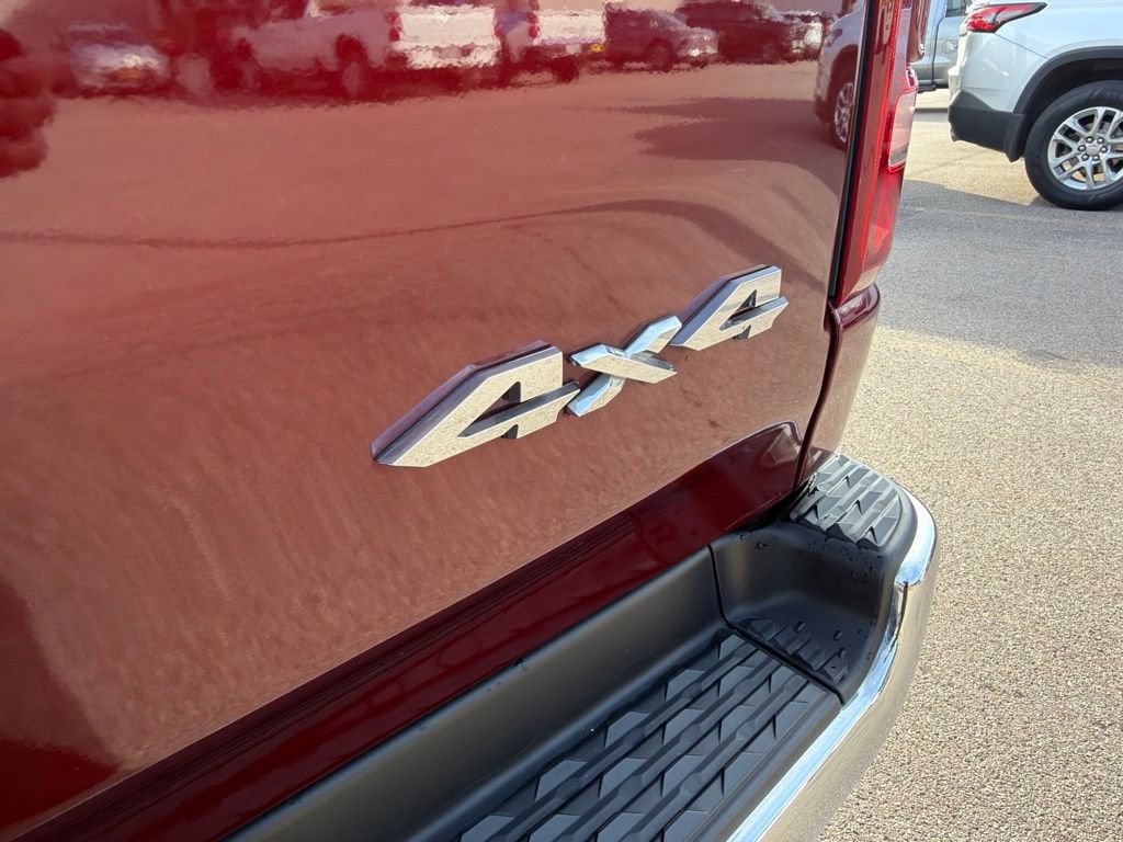 Used 2022 RAM 1500 Laramie AWD/4WD image 32
